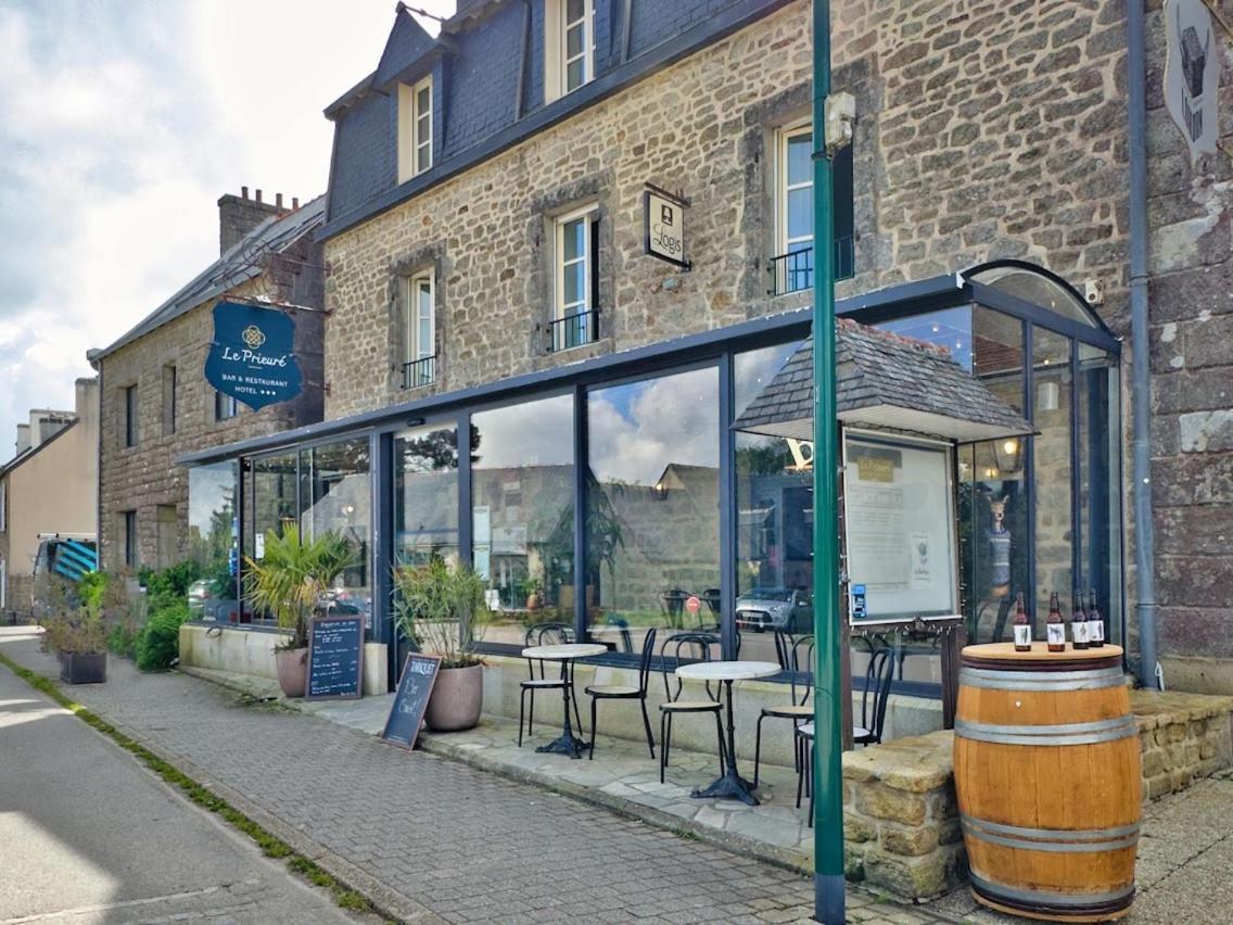 Hotel Logis Le Prieure Locronan Exterior foto